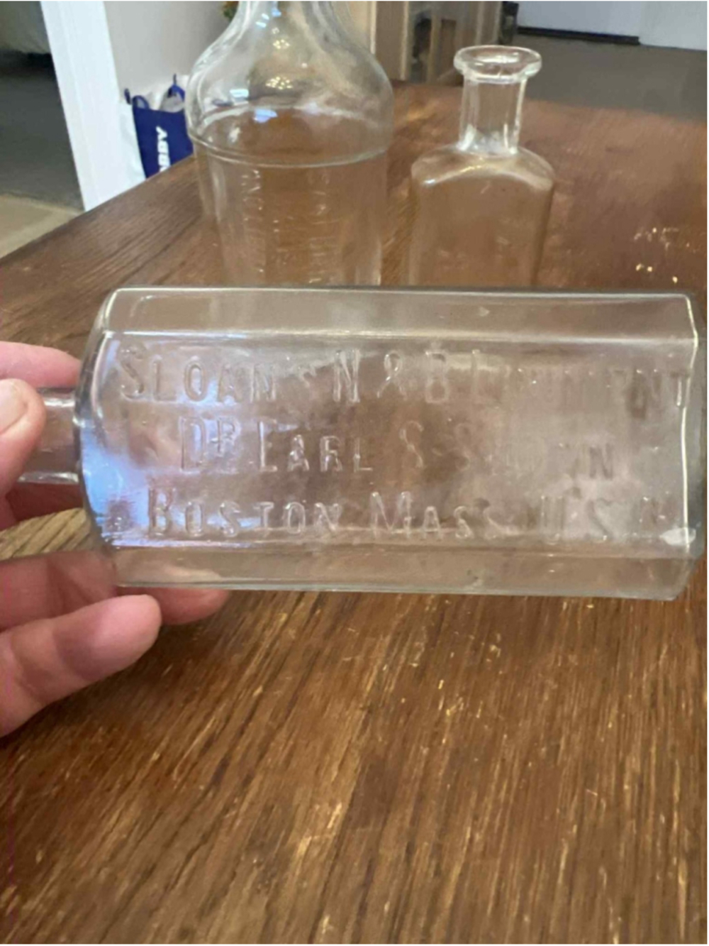 Antique Embossed Glass Bottle Lot Druggist Pharmacy Sloan’s Liniment Hoyt’s - Picture 2 of 7